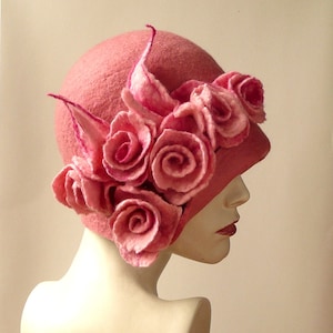 Cloche hat Felt hat Felted Hats flower hat felt hats Cloche Hat Flapper 1920 Hat Art Hat Cloche 1920&#39;s pink hat cloche hats roses