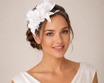 White Birdcage Veil Fascinator, Bridal Headband, Wedding Petal Headpiece, Vintage Style Race Day Hat