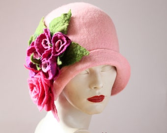 Cloche hat Handmade hat Felt hat Felted Hats flower hat felt hats Cloche Hat Flapper 1920 Hat Cloche 1920's  pink hat cloche hats roses