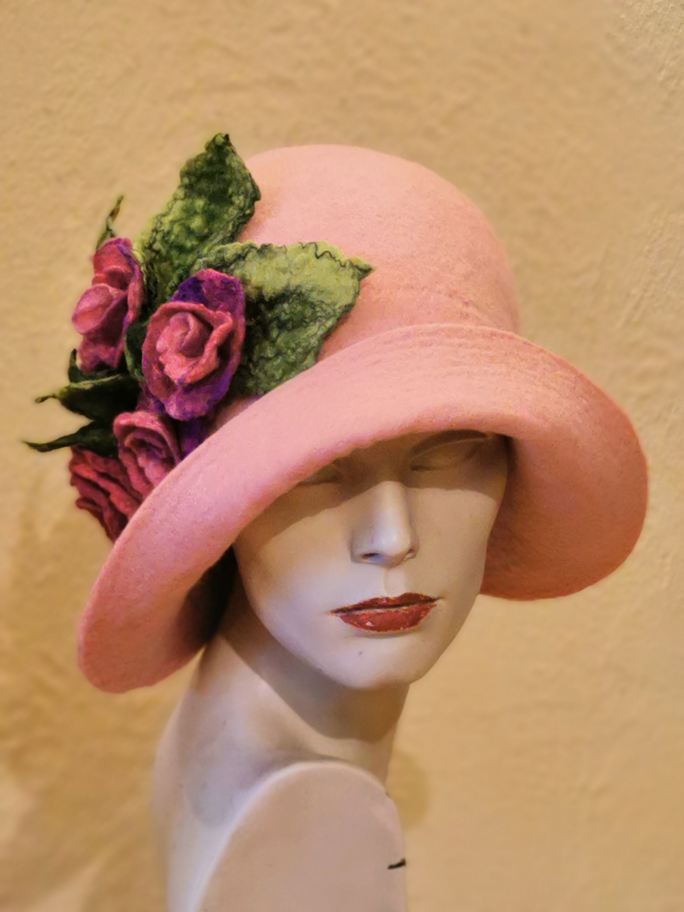 Hand Felted Pink Cloche Hat, Art Deco Flapper Style - Etsy display picture 1