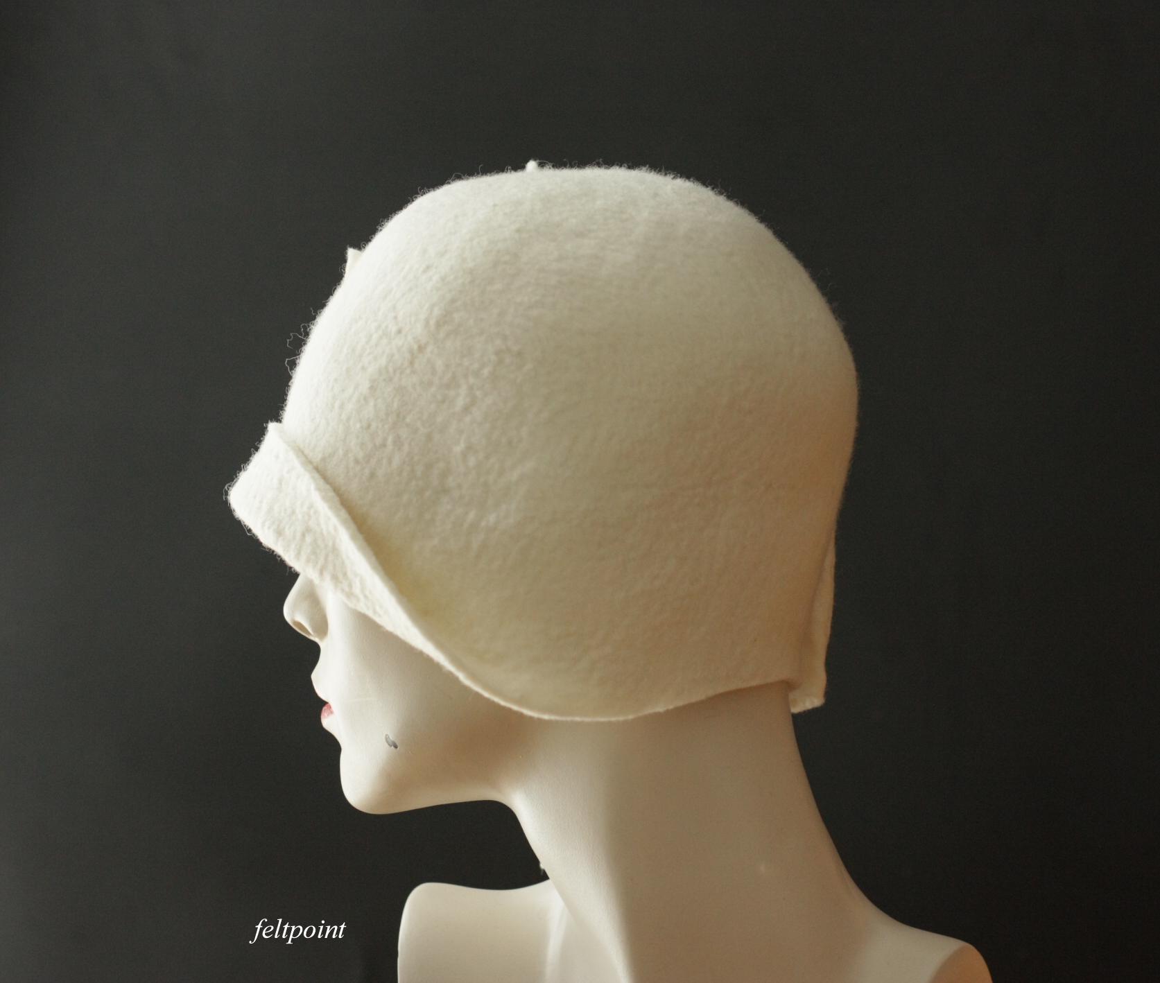 White Cloche Hat,merino Wool Hat, Felted Hat,1920 Hat - Etsy 