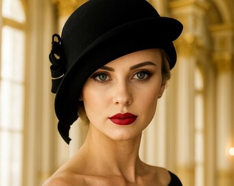 Hat by Marida - Holt Renfrew - Vintage Women