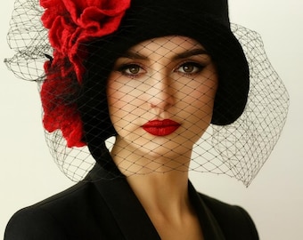 Cloche hat with veil. Jazz age hat  1920's