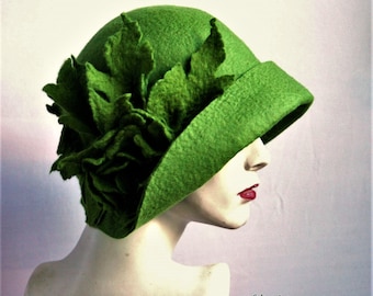 Green Felted Cloche Hat, Handmade Merino Wool, 1920s Style