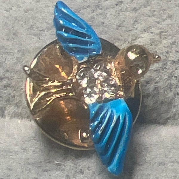 Vintage Goldtone Bird with Blue Enamel Wings Pin Brooch  (A955gr)