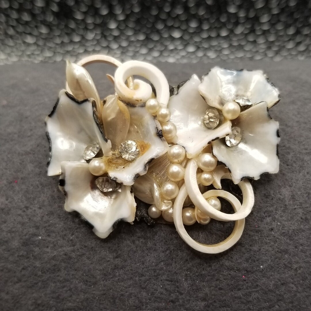 Shell Brooce Large White Shells With Rhinestones and Pearls Brooch 5752 - Etsy