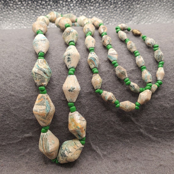 Vintage Clay Beaded Necklace (5843) - image 2