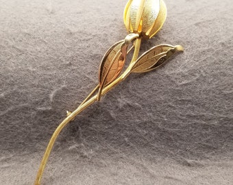 Large Gold Tone Tulip Brooch (5180)