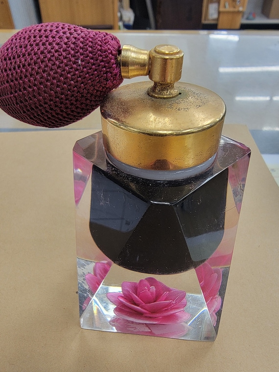 Jane Art lucite w Pink rose perfume (8468) - image 1