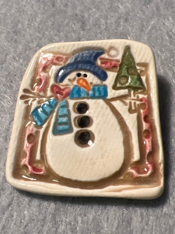 Vintage Ceramic snowman pin brooch (7327gr)