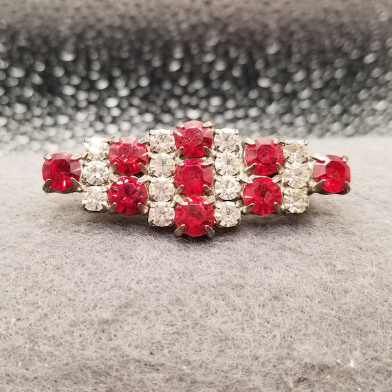 Red and White Striped Rhinestone Brooch (3899) - image 1