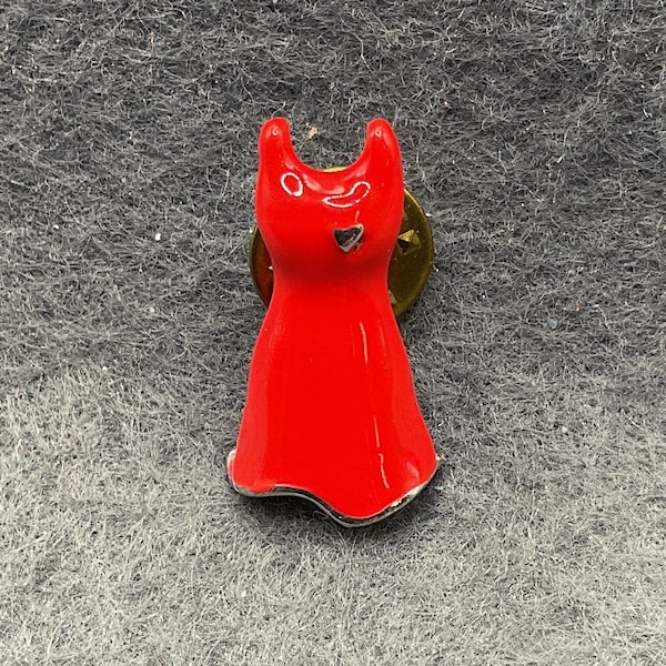 Cute Red Dress with a Tiny Silver Tone Heart Pin (7143)
