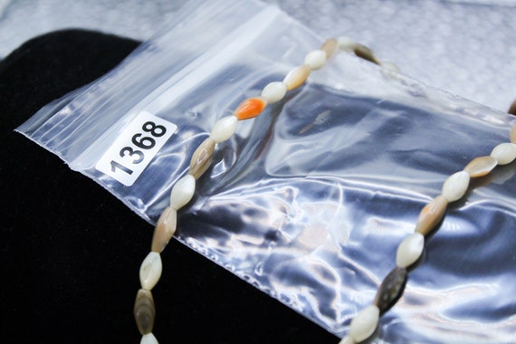 Oval Beaded Necklace (1368) - image 3