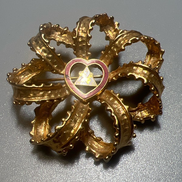 Vintage Goldtone Red Enamel Heart Pin Brooch  (1122gr)