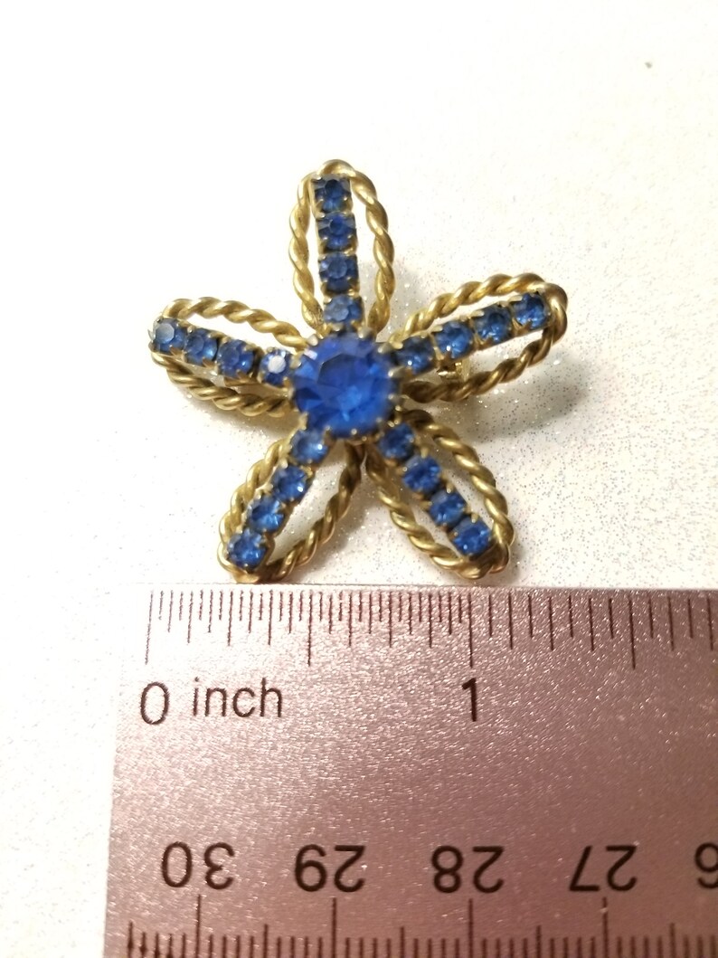Vintage Deep Blue Rhinestone Flower Pin Brooch Goldtone