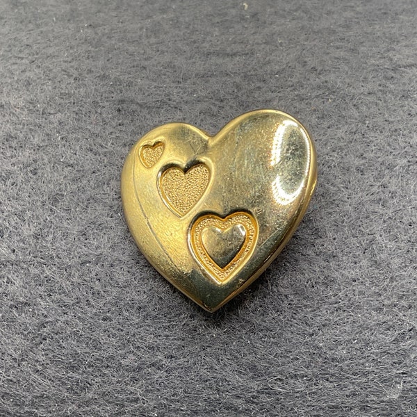 The Variety Club Gold Tone Hearts Pin (6678)