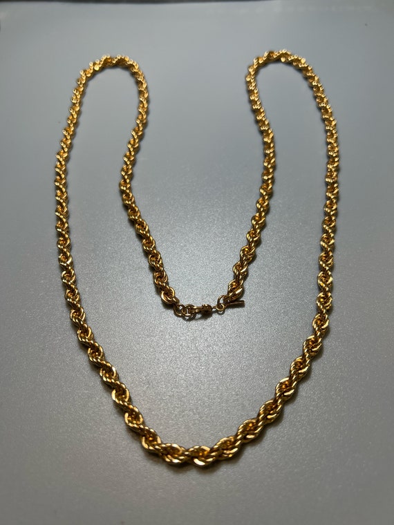 Vintage  Goldtone Twisted Rope Style Necklace (A11