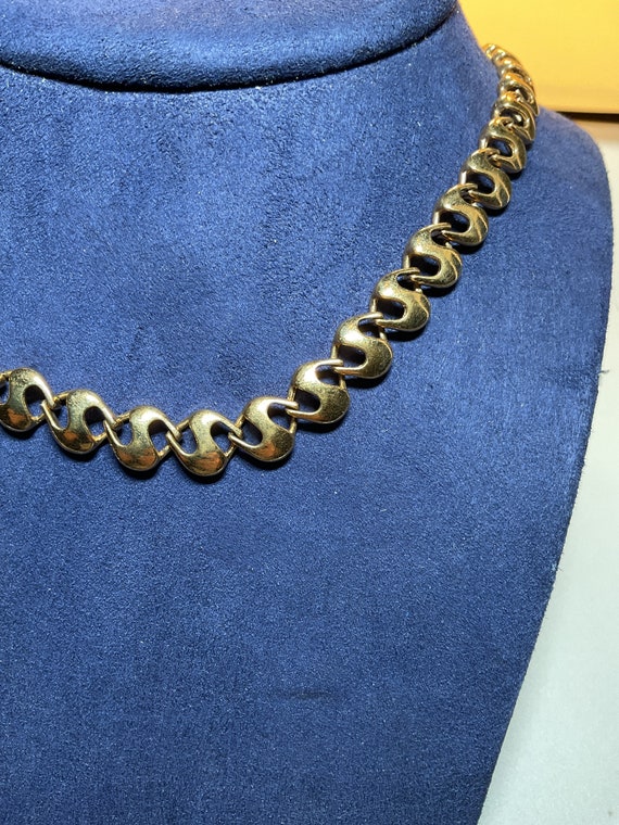 Vintage Goldtone Necklace Signed H.A. Vendome - 2… - image 2