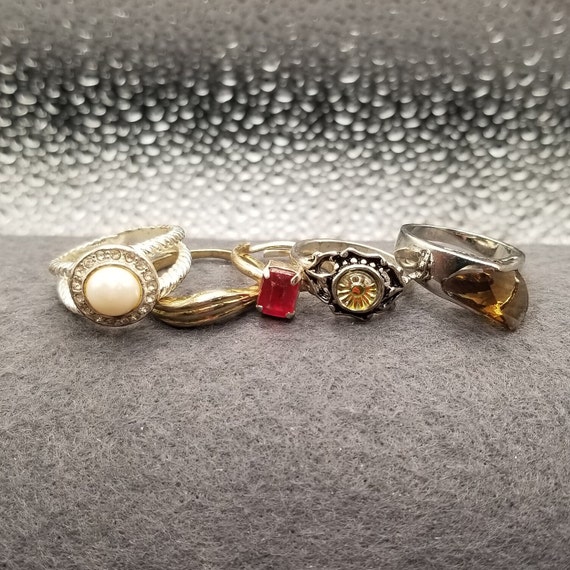 Lot of Five Rings (5994) - image 1