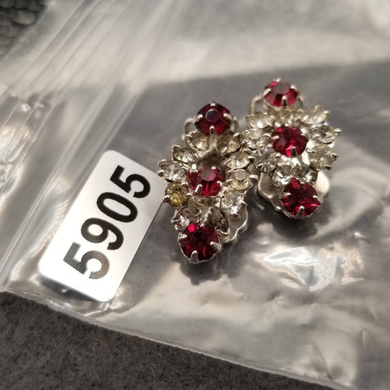 Stunning Red and Clear Rhinestones Clip-On Earrin… - image 4