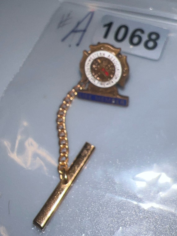 Vintage Vol. Fireman Tie Tack with Chain Pin (A10… - image 4
