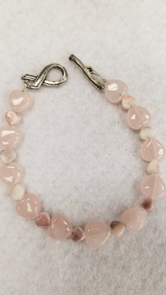Vintage pink Heart Stone Bracelet with cancer Ribb