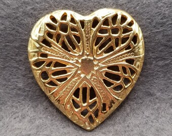 Large Gold Tone Heart Design Brooch (5485)