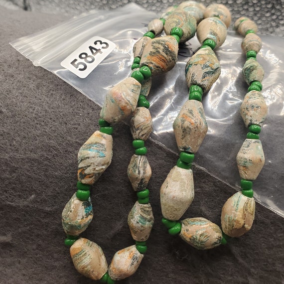 Vintage Clay Beaded Necklace (5843) - image 3