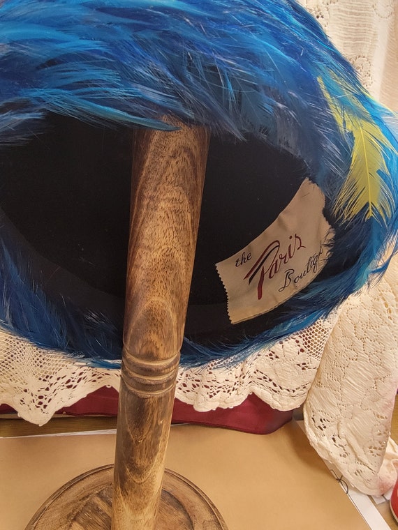 Mid Century modern Feather Hat Beautiful Vibrant … - image 4