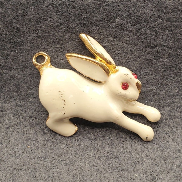 White Rabbit with Red Rhinestone Eyes Pendant (5662)