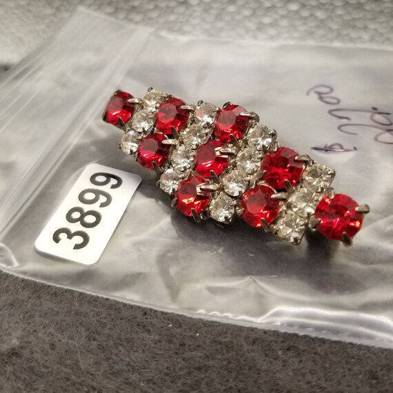 Red and White Striped Rhinestone Brooch (3899) - image 4