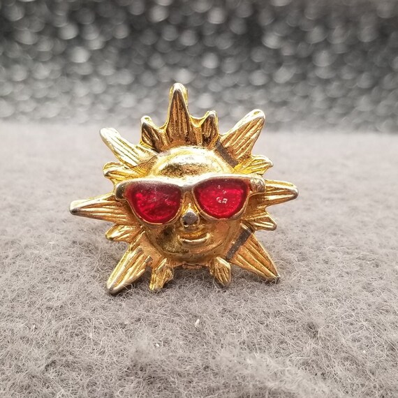 Gold Tone Sun With Red Sunglasses Brooch 4241 Etsy