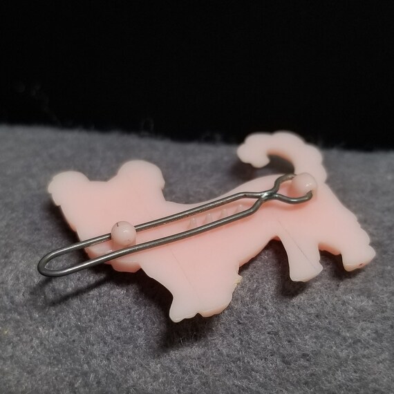 Vintage Pink Plastic Dog Hair Clip (3071) - image 2