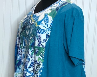 Womens Aqua green white Hawaiian flowered tunic dress Assymetric hem half sleeve plus size 2X tunic soft cotton upcycled tee