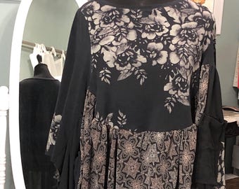 Womens upcycled black tee shirt ruffled cape style top one size gray flowered graphic tee swing hi low gathered skirt quarter sleeve