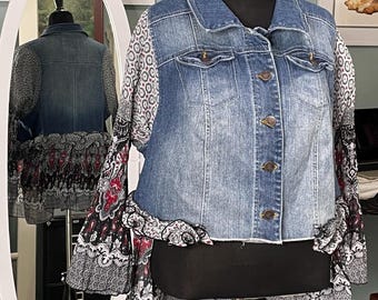 Women’s plus size 2X denim jacket blue black white red print crinkle pleated peplum upcycled short jacket quarter flared sleeves plus size