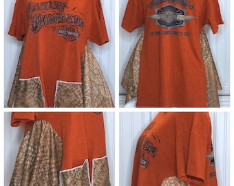 Women’s motorcycle tee shirt Tunic Orange Tan Abstract print Upcycled tee shirt short sleeve Tan brown abstract two pocket 2X plus size