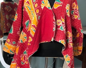 Womens reversible shrug jacket taupe black print red orange flowered plus size tunic kantha quilt  kimono sleeve light weight cotton