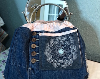 Women’s kiss lock metal frame purse: shoulder bag, silver color chain, silver handle, upcycled denim fabric, embroidered dandelion, handmade