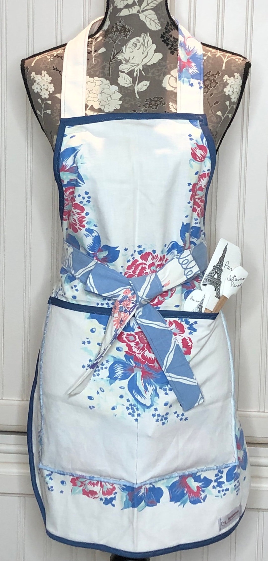 Vintage Tablecloth Apron: Aqua Floral Shabby Chic Baker Gift - Etsy