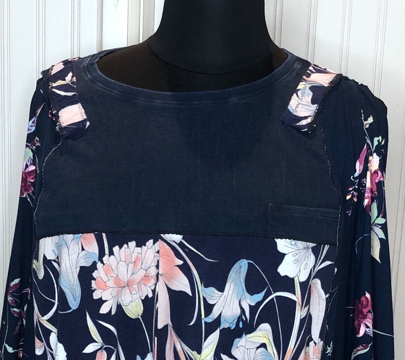 Womens XXL navy flowered tee shirt tunic blue Navy pink flower | Etsy