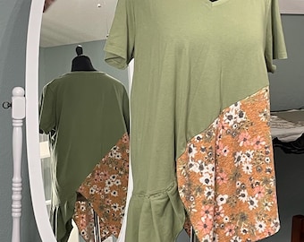 Women’s tunic tee green orange white flowered Assymetric hem plus size short sleeve summer top upcycled cotton tee one of a kind