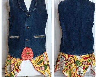 Womens M denim Rodeo vest Red yellow crawfish cotton hanky hem upcycled napkin trim hanky hem