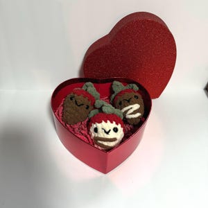 Crochet Chocolate Covered Strawberries Gift Box | Set of 3