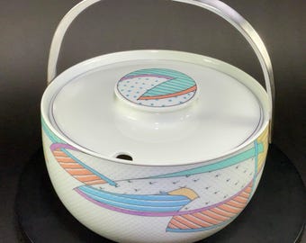 Tapio Wirkkala / Dorothy Hafner for Rosenthal Studio Line Century New Wave Covered Vegetable / Tureen