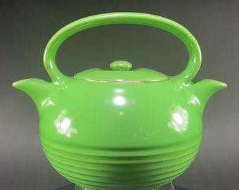 Vintage Hall China Twinspout Tea Master Tea Pot in Green