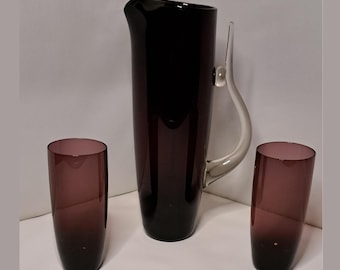 Vintage Amethyst Glass Pitcher Carafe With Clear Glass Handle And Two Glasses