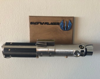 Customizable Lightsaber Wall Mount for Star Wars Galaxy’s Edge