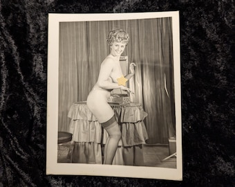 WWII Era Original Vintage Pin Up Photo