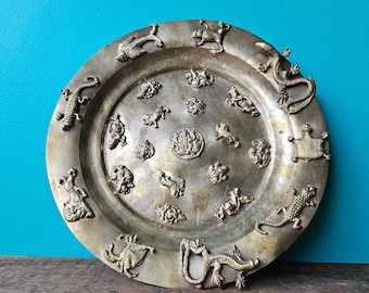 Copper Alloy Buddhist Alms Tripod Dish With Applied Animals